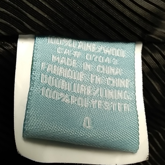 💯% Wool 🌟Cropped🌟 Blazer - Picture 7 of 13